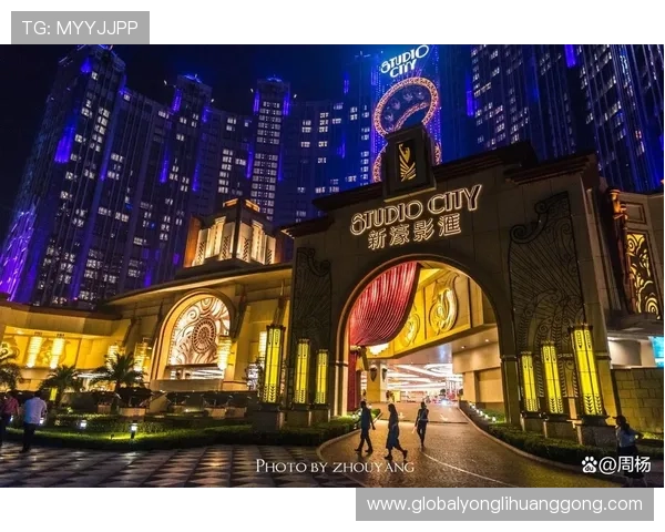 澳门新濠影汇夜场娱乐体验详解带你领略夜晚的精彩表演与独特氛围
